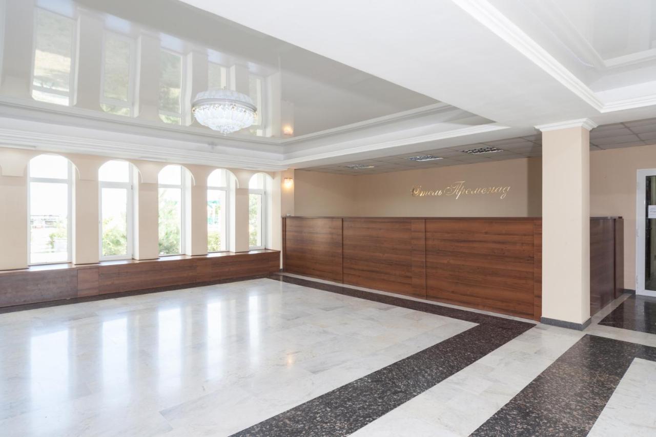 Hotel Promenad Zatoka Luaran gambar